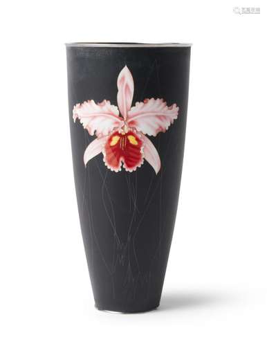 A JAPANESE MODERNIST CLOISONNE VASE, ANDO COMPANY SHOWA PERI...