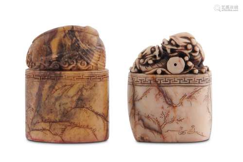 TWO CHINESE SOAPSTONE SEALS 19TH/20TH CENTURY