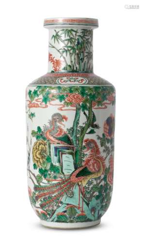 A CHINESE WUCAI/FAMILLE VERTE ROULEAU VASE 19TH/20TH CENTURY