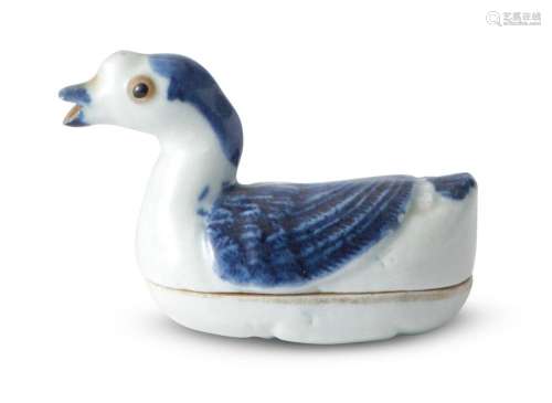 A CHINESE BLUE AND WHITE GOOSE-FORM INCENSE CONTAINER QING D...