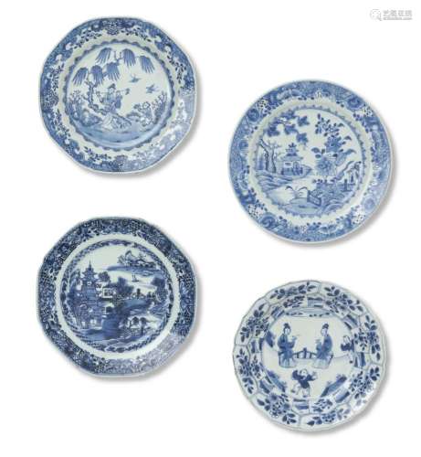 FOUR CHINESE EXPORT BLUE AND WHITE DISHES QING DYNASTY (1644...