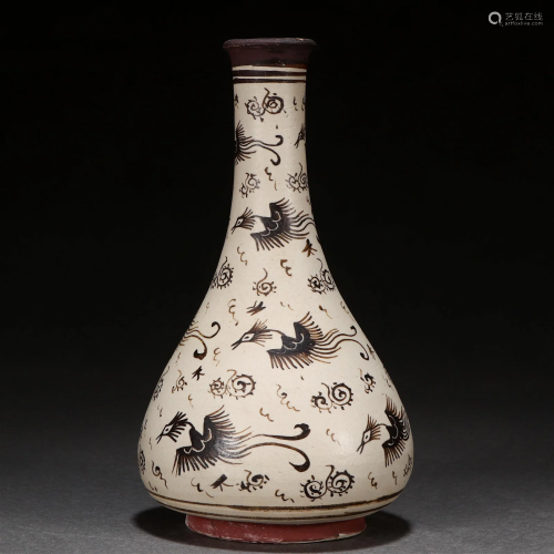 A Chinese Jizhou-type Phoenix Vase