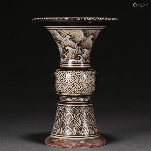 A Chinese Jizhou-type Beaker Vase Gu
