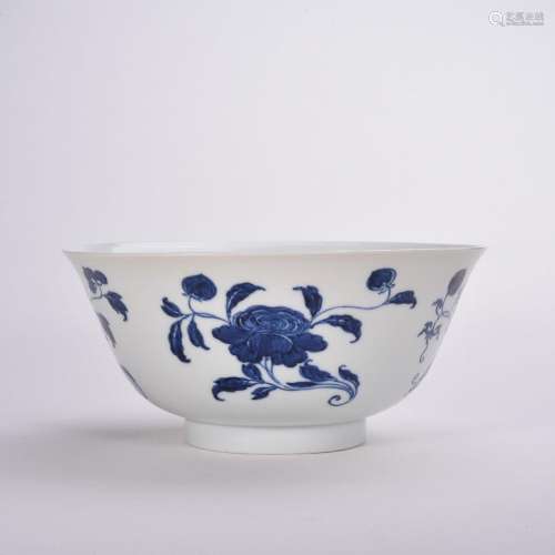 CHINESE PORCELAIN BLUE AND WHITE FLOWER BOWL MING DYNASTY