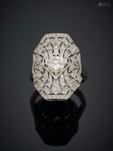 BAGUE "plaque" octogonale en or gris (750‰) fineme...