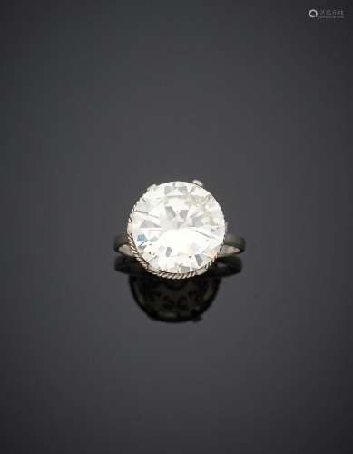 BAGUE "solitaire" en platine (950‰)  torsadé, sert...