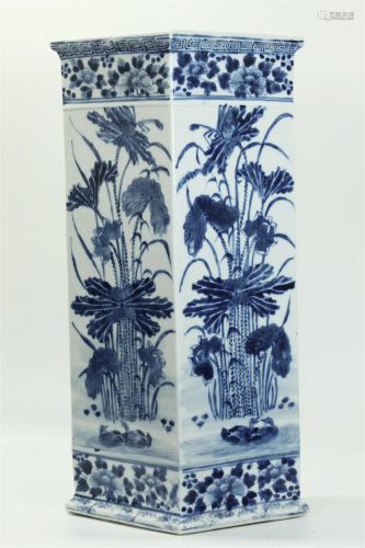 Chinese Blue White 4 Side Lozenge Porcelain Vase