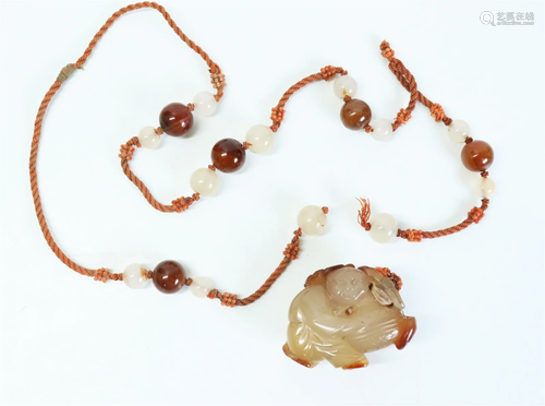 Chinese 19th C Carnelian & Agate Toggle & Beads