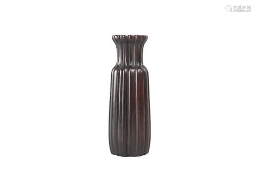 Red Sandalwood Flower Vase