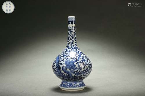 Blue-and-white Vase with CHI Dragon Design, Yongzheng Reign ...