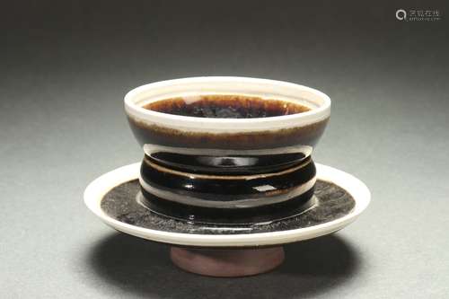 Black Glaze ZHAN (small cup) and Saucer with White Rim Desig...