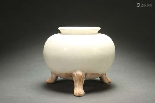 Gongxian Kiln, Tri-legged Censer