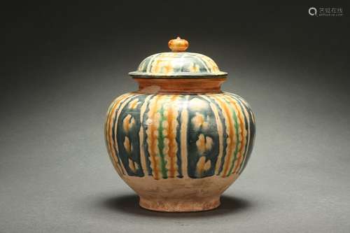 Chinese Tri-colored Lid Jar