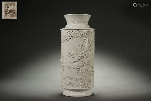 Sweet White Glazed Cylinder-shaped Vase with Embossment Desi...