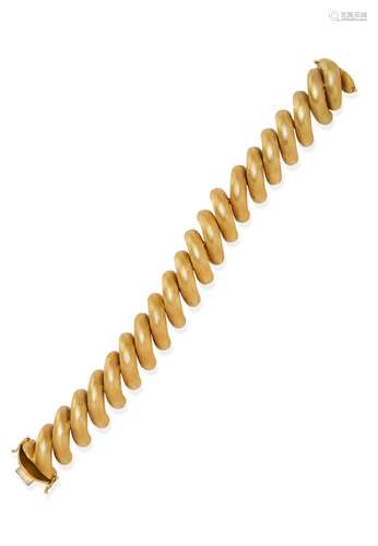 GOLD FANCY-LINK BRACELET,  Italy