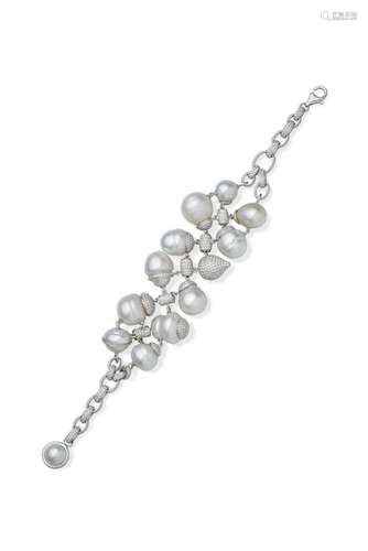 CERRONE  SOUTH SEA PEARL AND DIAMOND BRACELET