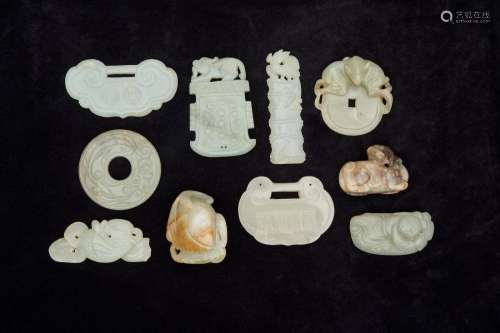 A group of ten jade carvings 19th/ 20th century (10)