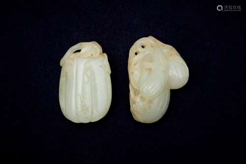 Two celadon jade 'melon' carvings Qing dynasty (2)