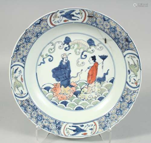 A CHINESE WUCAI PORCELAIN DISH, painted with figures and cra...