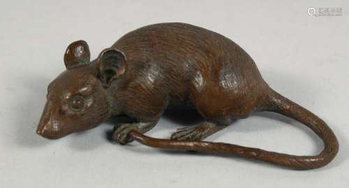 A JAPANESE BRONZE FIGURE OF A RAT, signed to underside, 9cm ...