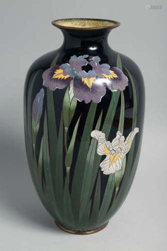 A LARGE JAPANESE BLACK GROUND CLOISONNE VASE, with floral de...