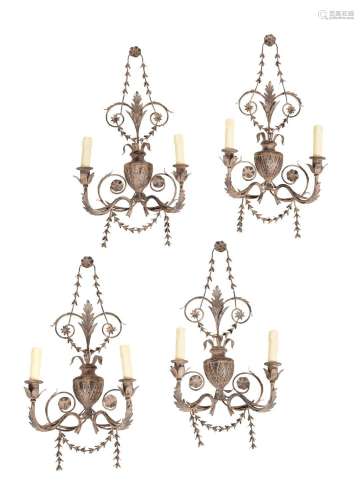A SILVERED METAL CHANDELIER, IN 18TH CENTURY STYLE