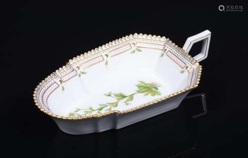 A MODERN ROYAL COPENHAGEN FLORA DANICA LEAF-SHAPED SAUCEBOAT