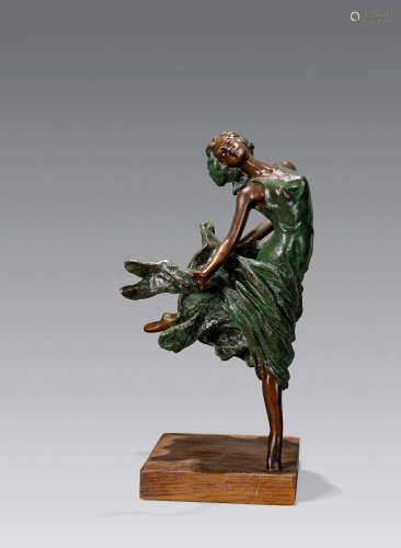 黎文 舞者 二〇二〇年作 铜雕塑