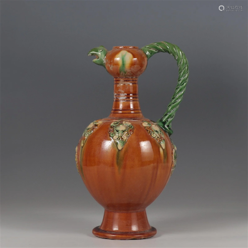 A Chinese San-Cai Glazed Porcelain Water Pot