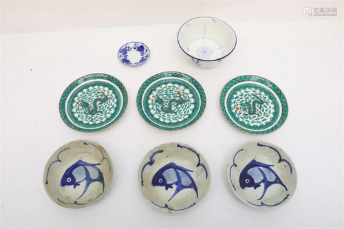 8 porcelain pieces