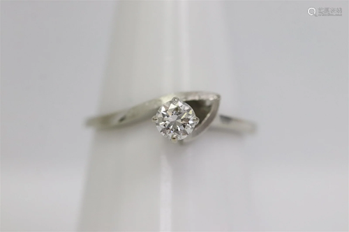 14K W/G diamond ring