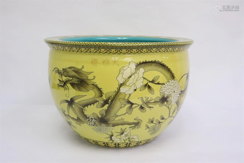 Chinese yellow background famille rose planter