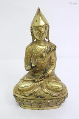 Fine Chinese gilt bronze sculpture of deity