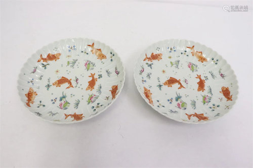 2 Chinese famille rose porcelain small plate