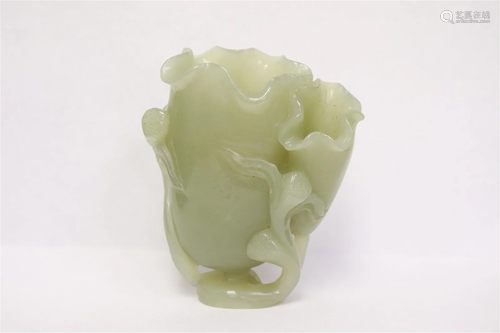 Celadon jade carved small vase