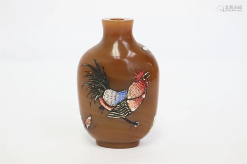 An enamel on Peking glass snuff bottle