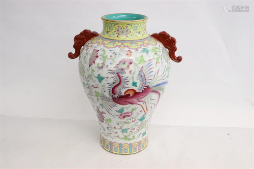 Chinese famille rose porcelain handled vase