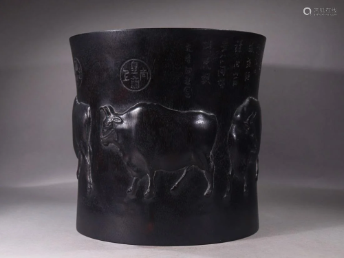 CHINESE SANDALWOOD BRUSHPOT WITH CARVED 'OX'