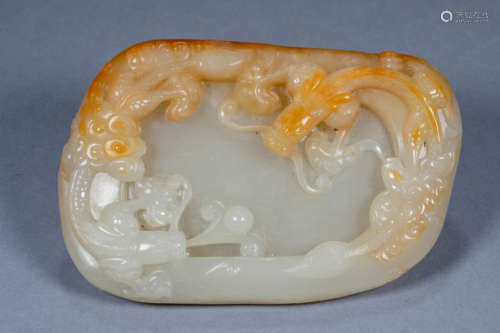 Ancient Chinese Hetian jade double dragon pen lick