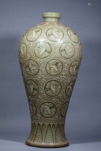 Ancient Chinese Baihe Big Plum Vase