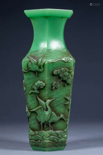 Ancient China Yongzheng Imperial Crane Six-Edged Jade Vase