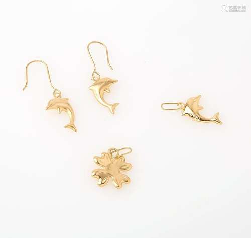 Paire de boucles d oreilles en or jaune 18K (750/°°) figuran...