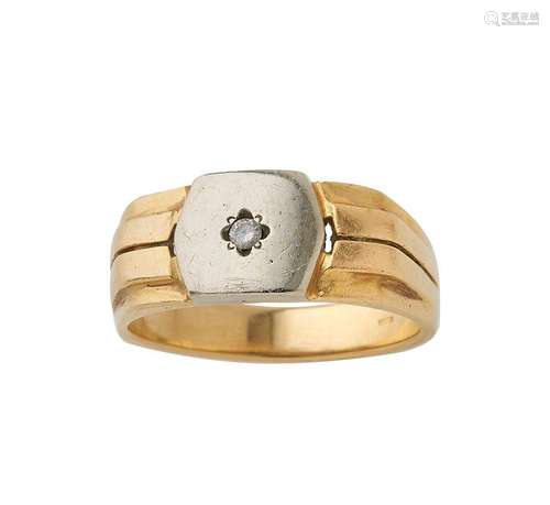 Bague en or de deux tons 18K (750/°°), motifs godronnés, cen...