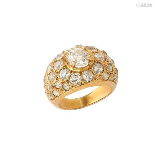 Bague jonc en or jaune 18K(750/°°), ornée d un diamant taill...