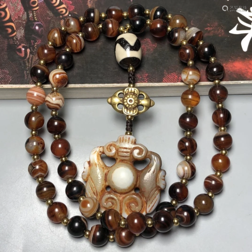 Vintage DZI Agate Pendant w Agate Beads Necklace