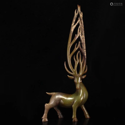 Hand Carved Vintage Chinese Hetian Jade Lucky Deer Statue
