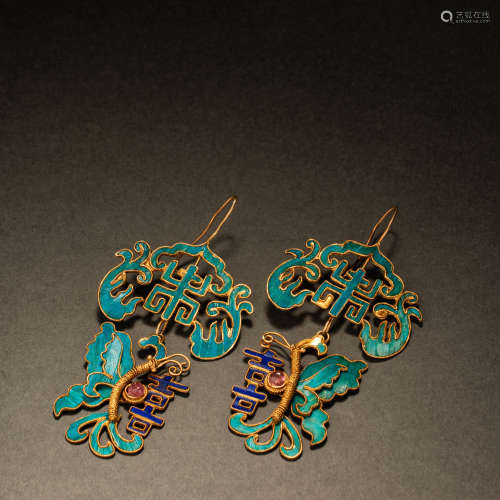 Qing dynasty gilt filigree earrings
