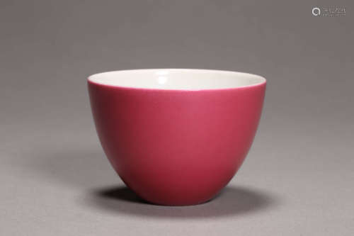 Rouge-Red Glaze Cup