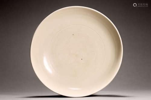 Ding Ware White Glaze Dragon Plate