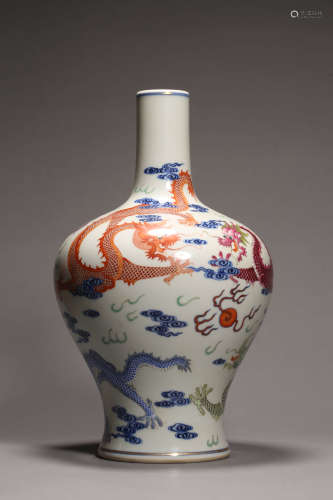 Famille Rose Dragon&Cloud Globular Vase